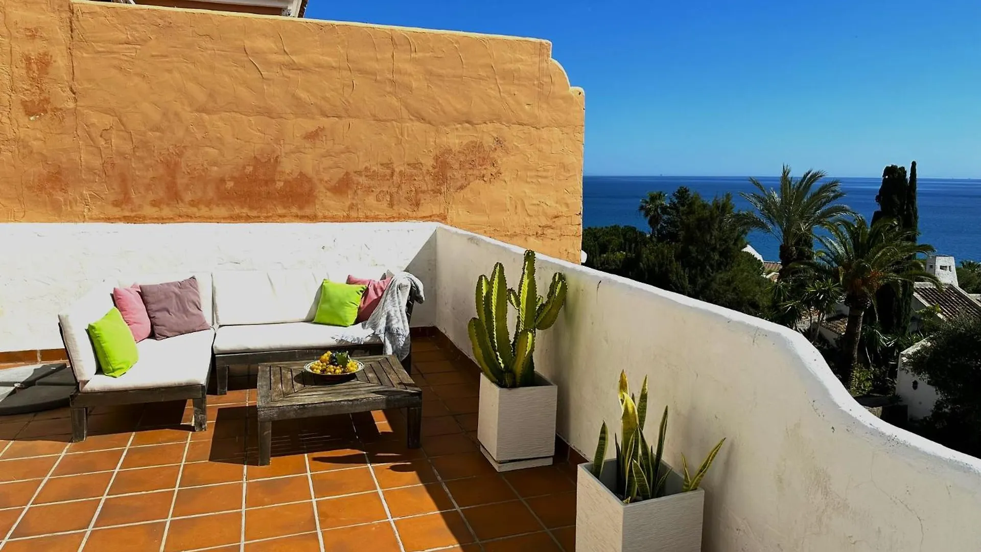 Appartamento Penthouse Terrazas De La Bahia Bahia de Casares 0*,